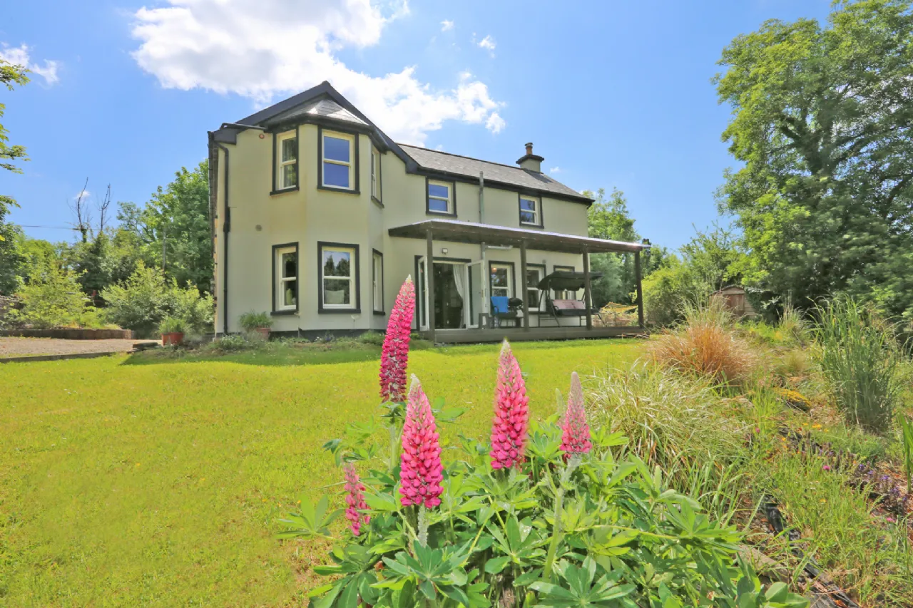 Photo of Honeysuckle Lodge, Ardataggle, O'Briens Bridge, Co Clare, V94 NHK2