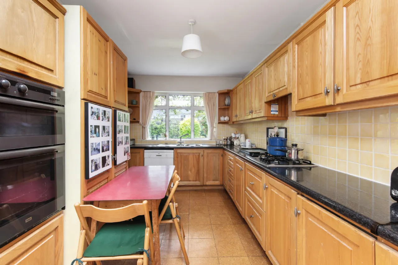 Photo of 8 Eglinton Park, Donnybrook, Dublin 4, D04 A8N8