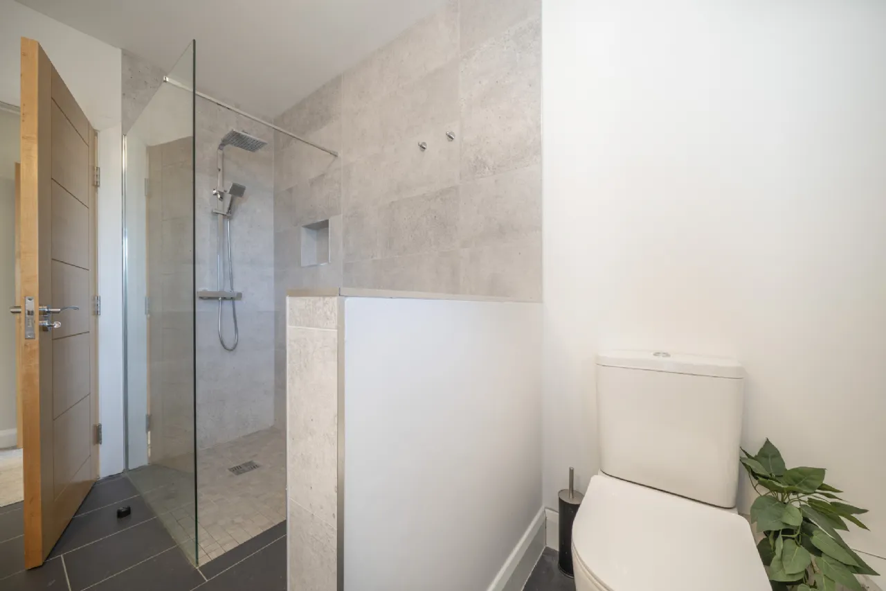 Photo of Dray House, Leighmoney More, Dunderrow, Kinsale, Cork, P17 XY64