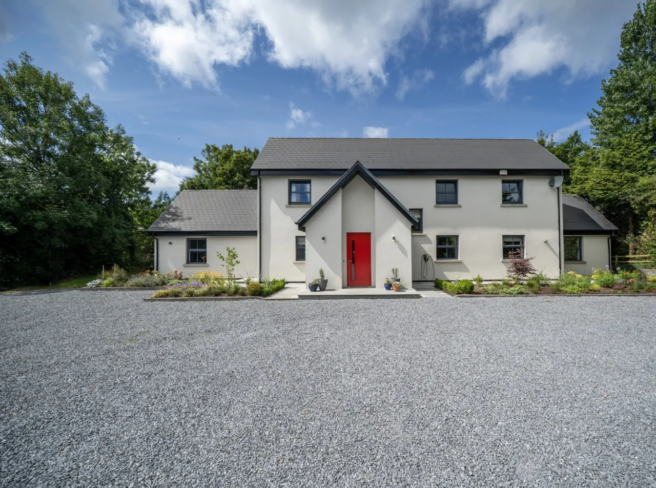 Photo of Dray House, Leighmoney More, Dunderrow, Kinsale, Cork, P17 XY64