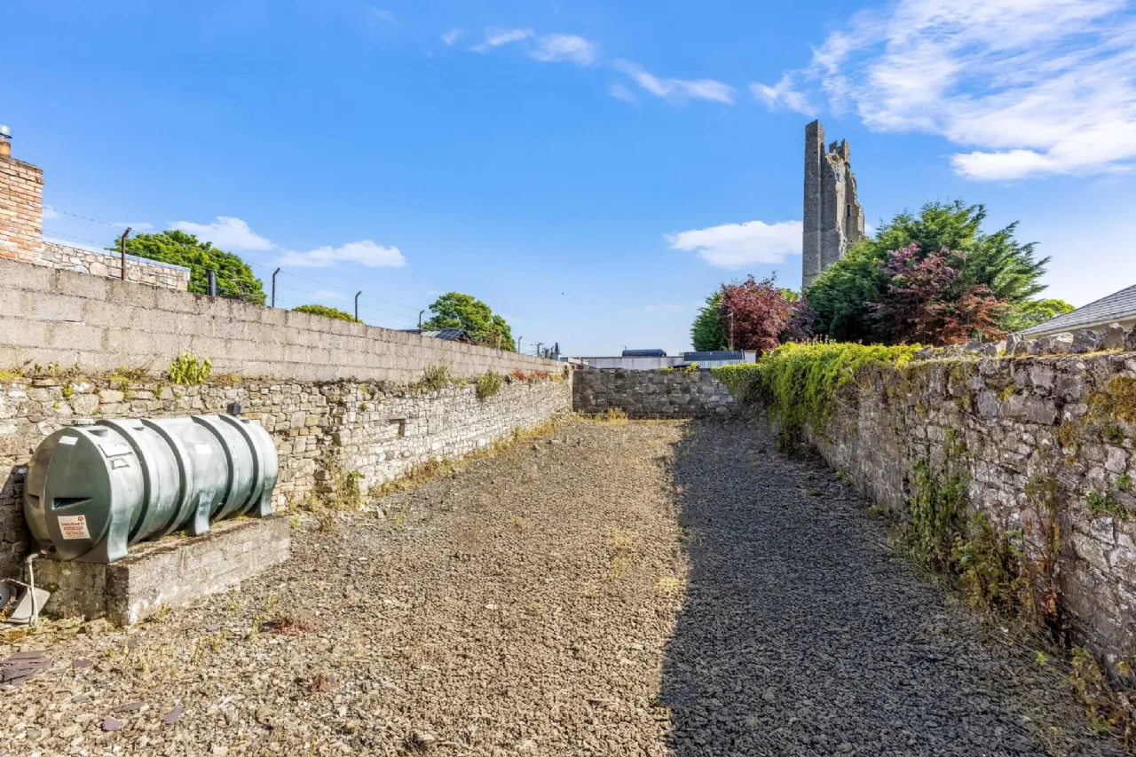 Photo of 19 High Street, Trim, Co Meath, C15 KW27