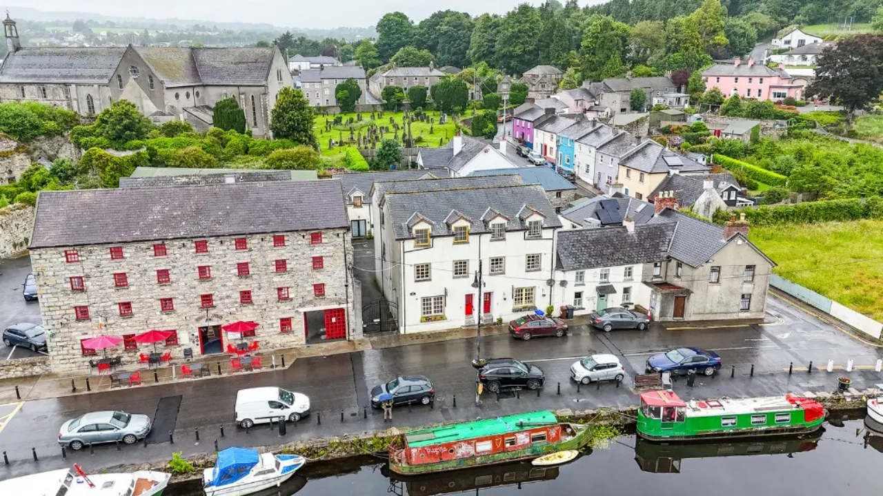 Photo of 1 The Moorings, The Quay, Graiguenamanagh, Co Kilkenny, R95 Y070