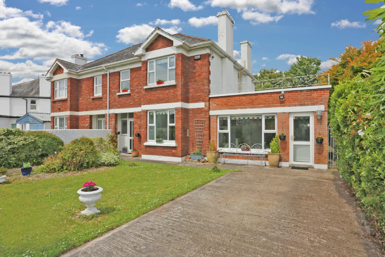 Photo of Woodville, North Circular Road, Limerick, V94 VXW2