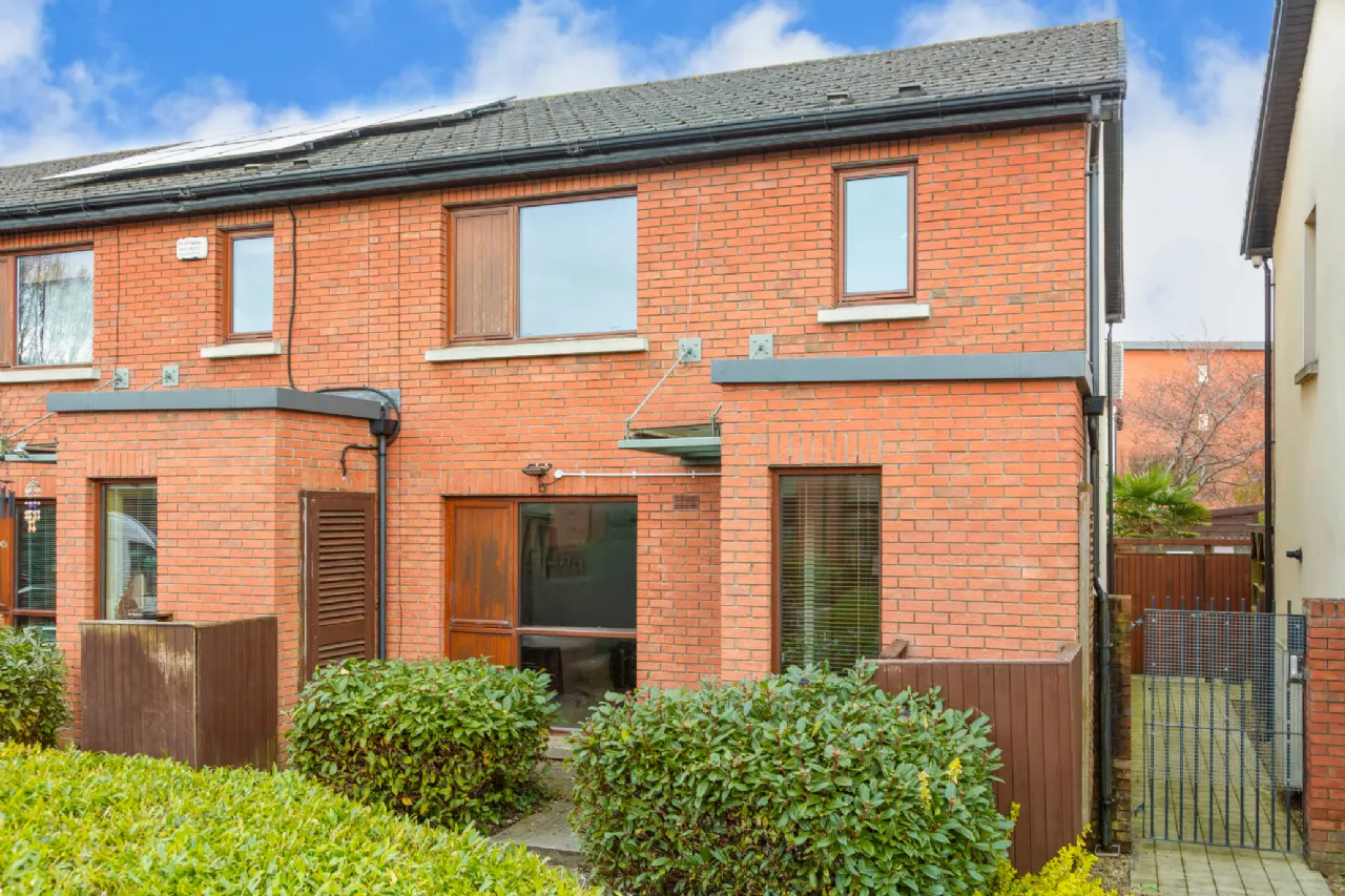 Photo of 10 Castlegate Chase, Adamstown, Co. Dublin, K78 DK64