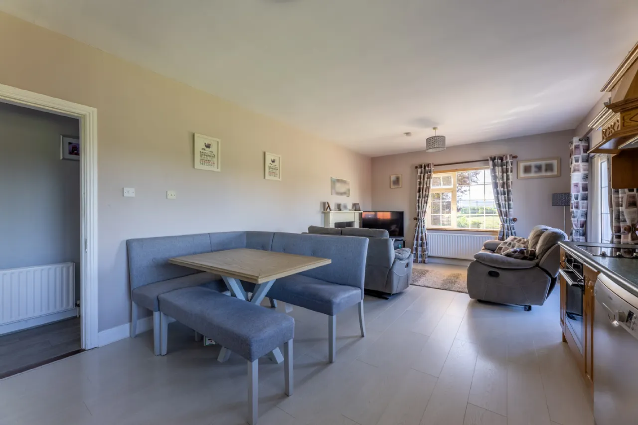 Photo of Giantsgrave, Cashel Road, Clonmel, Co. Tipperary, E91 NP08