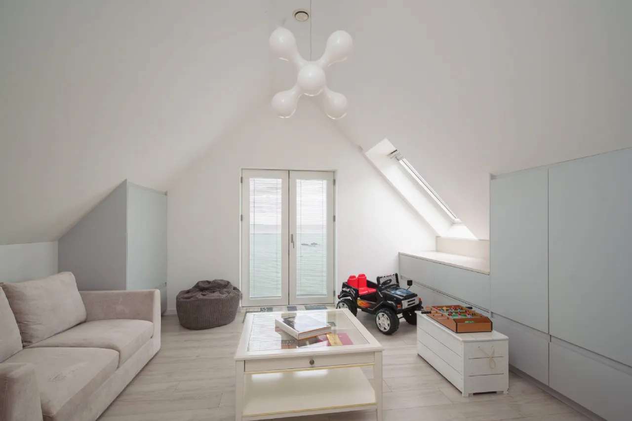 Photo of Sea Beach House, Sandymount, Blackrock, County Louth, A91N274