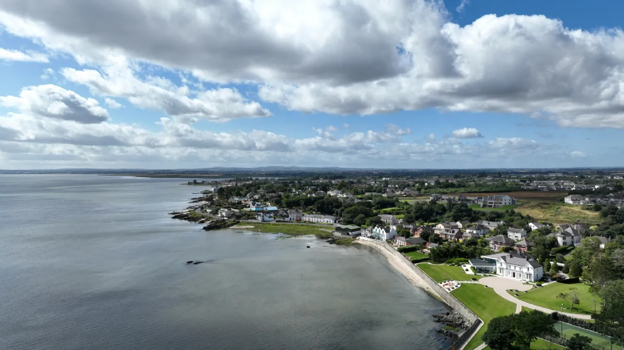 Photo of Sea Beach, Sandymount, Blackrock, Co. Louth, A91 N274