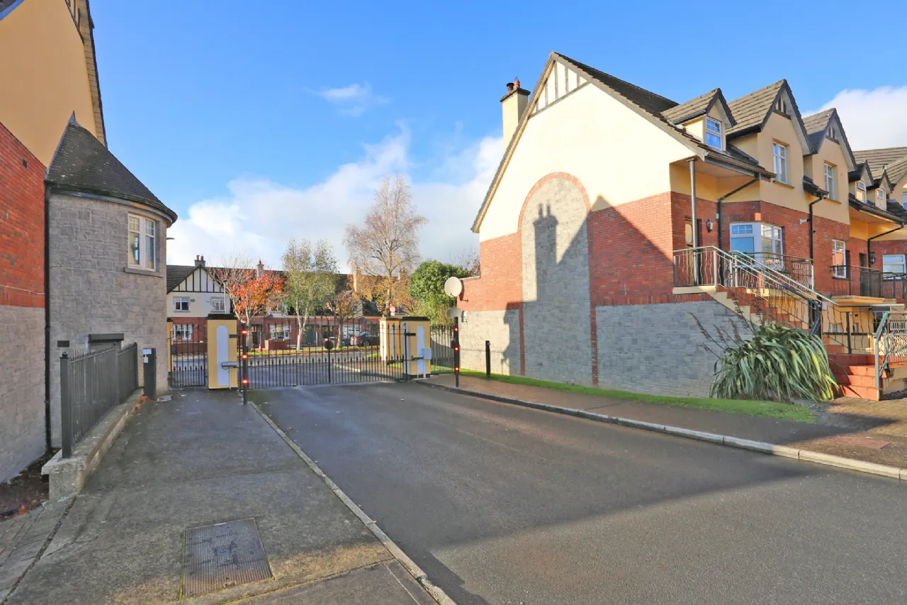 Photo of 8A Fitzhaven Square, South Circular Road, Limerick, V94NH31