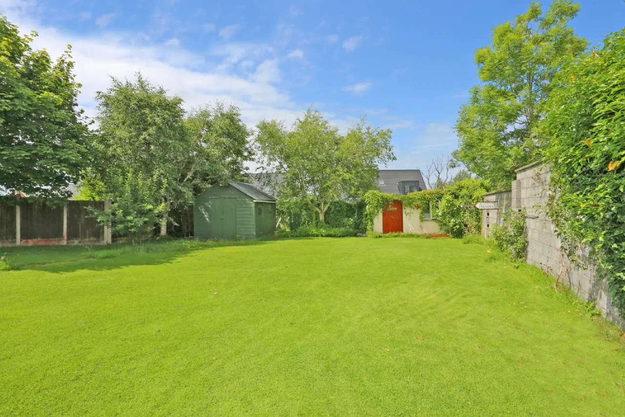 Photo of 27 Castlerock Woods, Castleconnell, Co Limerick, V94 W7WE