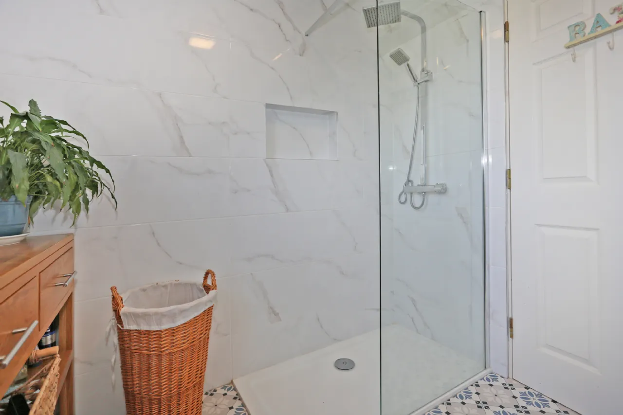 Photo of 27 Castlerock Woods, Castleconnell, Co Limerick, V94 W7WE