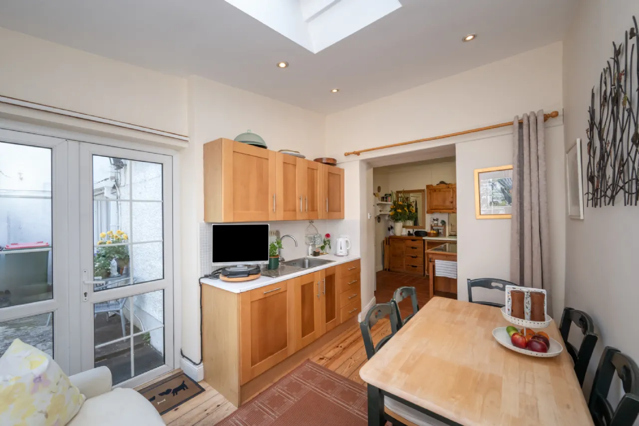 Photo of Charles Cottage, Summercove Hill, Kinsale, Cork, P17 CP86