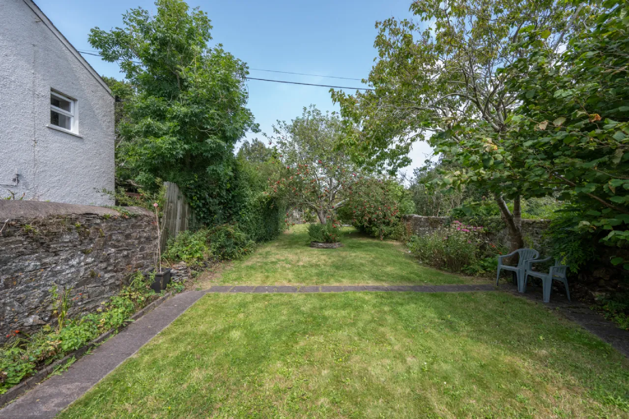 Photo of Charles Cottage, Summercove Hill, Kinsale, Cork, P17 CP86