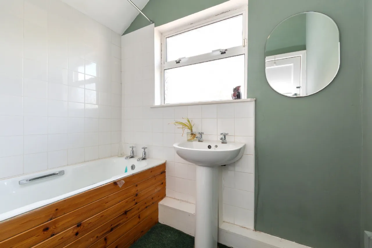 Photo of 10 Durham Road, Sandymount, Dublin 4, D04 F791