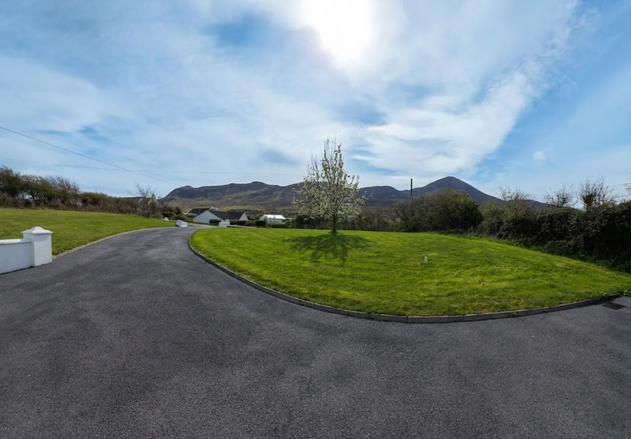 Photo of Dornish, Carrowkeeran, Westport, Co Mayo, F28 VW44