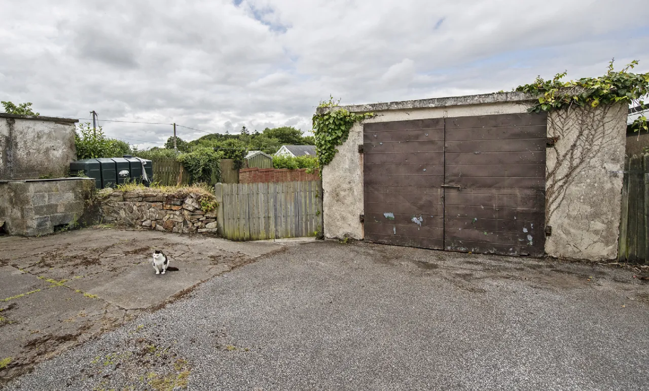 Photo of Sleveen, Kill Village, Co Waterford, X42DH42