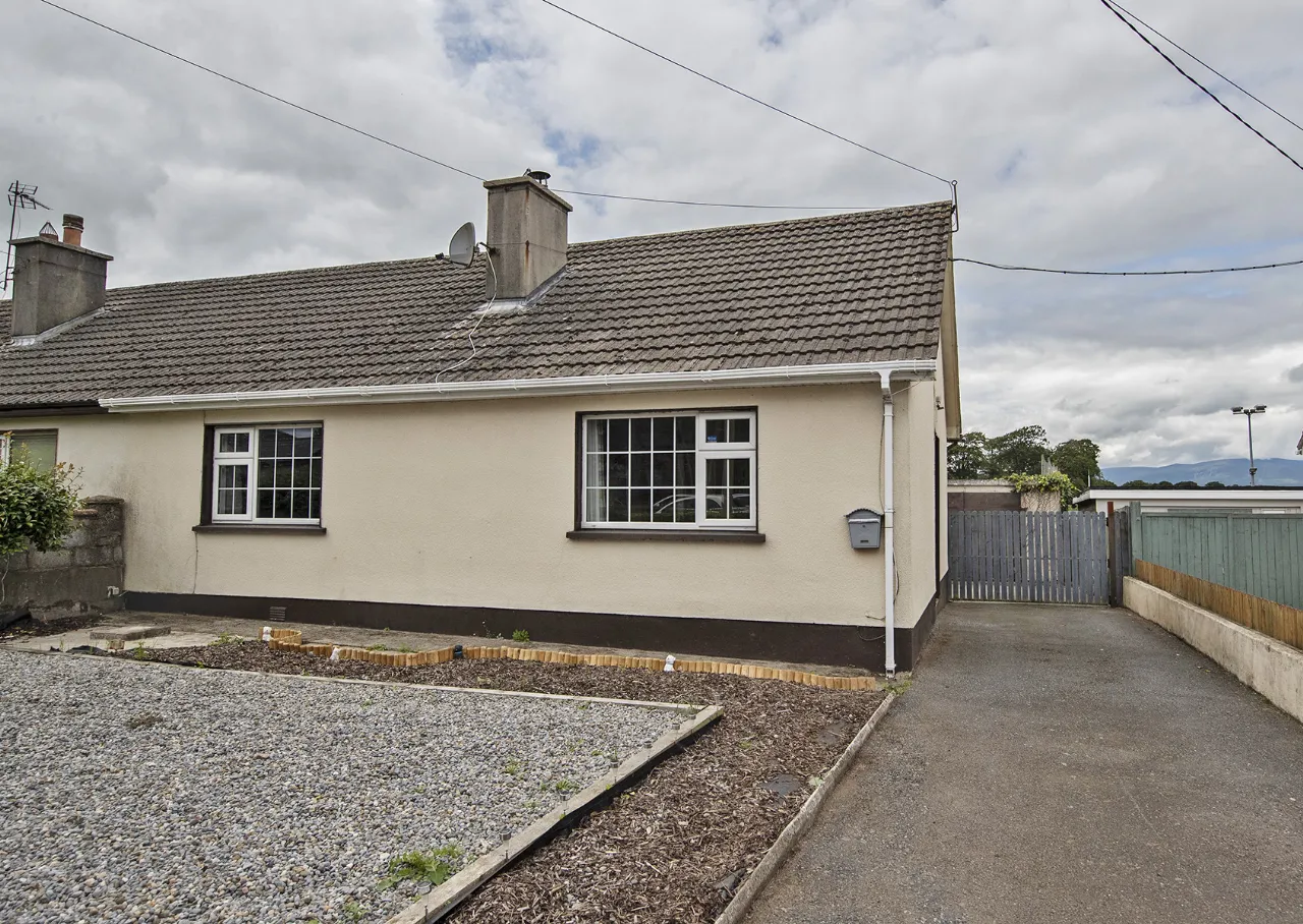 Photo of Sleveen, Kill Village, Co Waterford, X42DH42