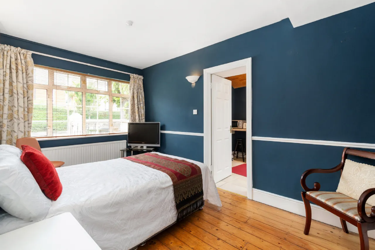 Photo of 4 Anglesea Road, Ballsbridge, Dublin 4, D04 N2A4