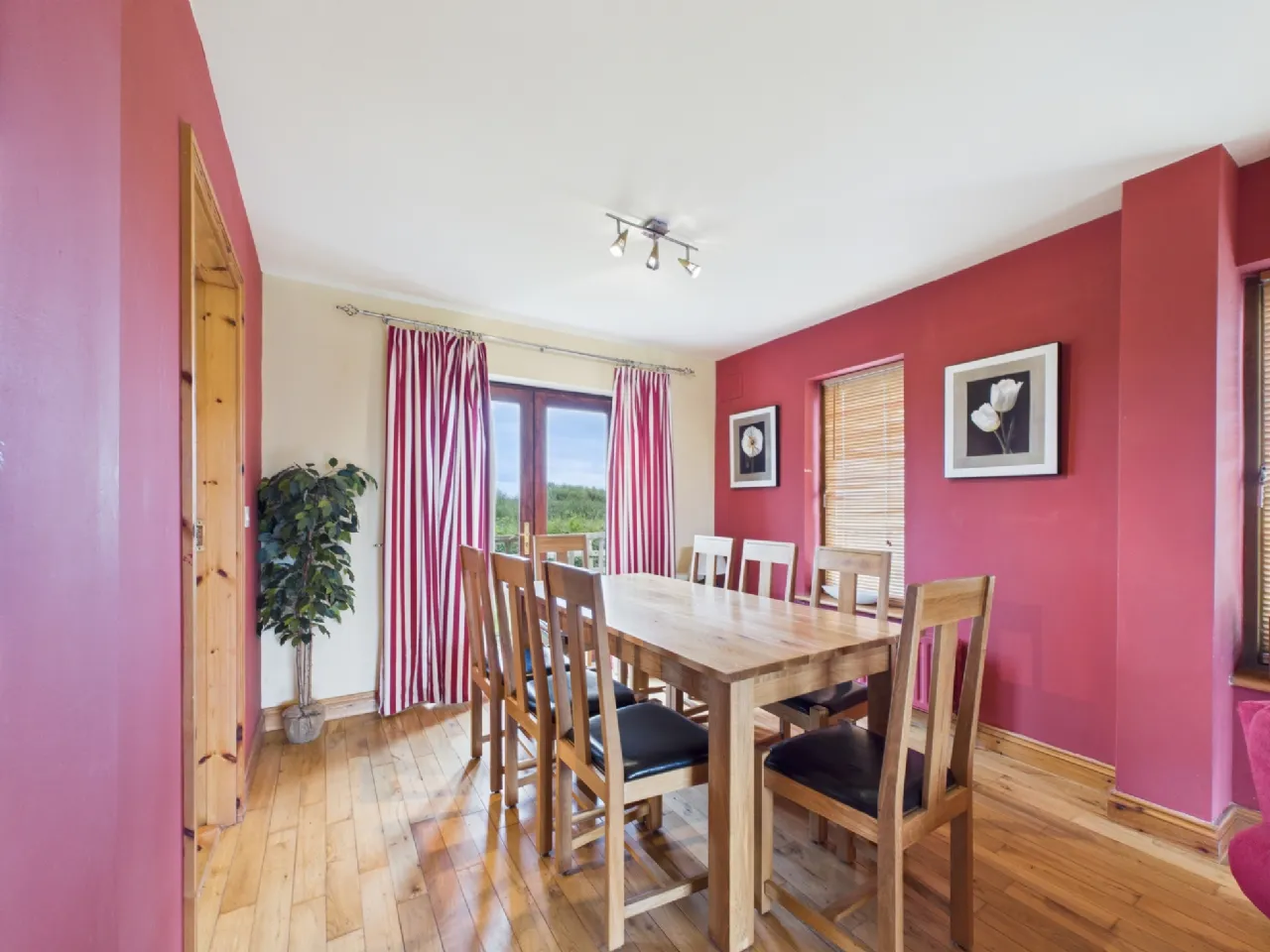 Photo of Rahona East, Carrigaholt, Co. Clare., V15 KH33