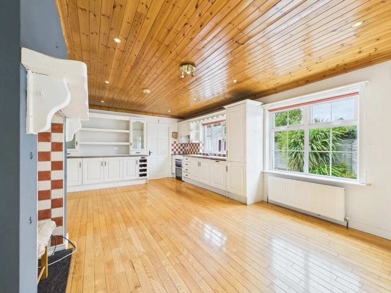 Photo of Coole Lodge, Francis Street, Ennis, Co Clare, V95 DY65