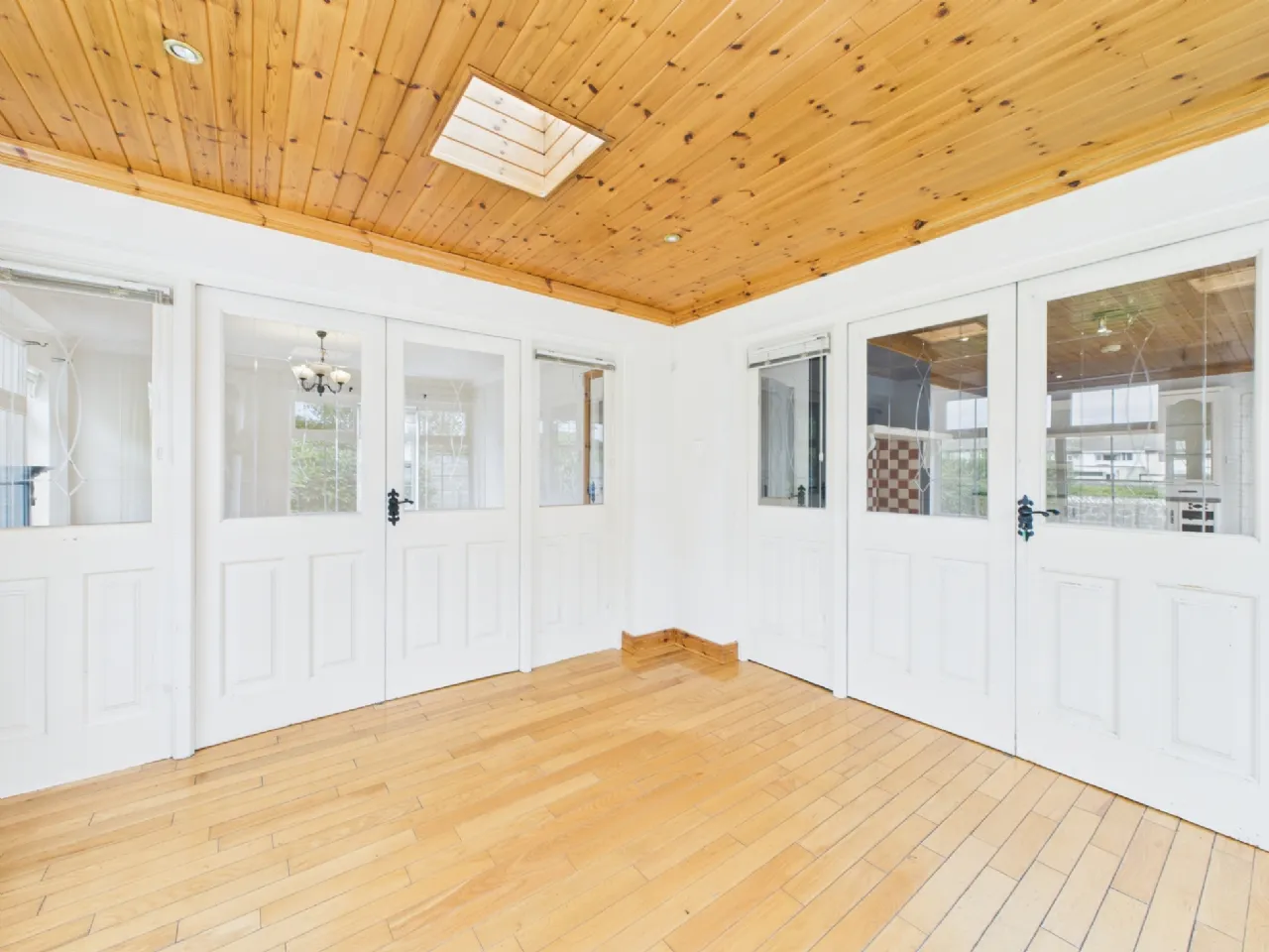 Photo of Coole Lodge, Francis Street, Ennis, Co Clare, V95 DY65