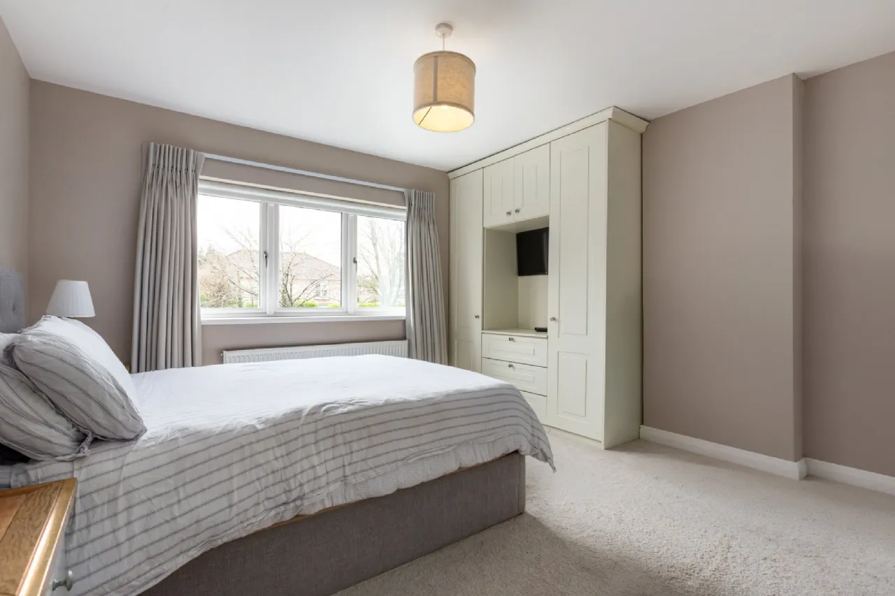 Photo of 16 Aranleigh Mount, Rathfarnham, Dublin 14, D14 H1R8