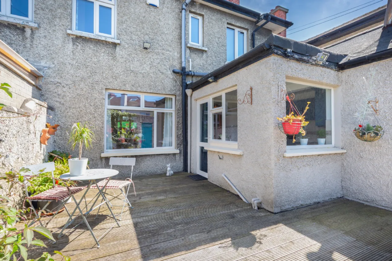 Photo of 25 Templeogue Road, Terenure, Dublin 6W, D6W HD72