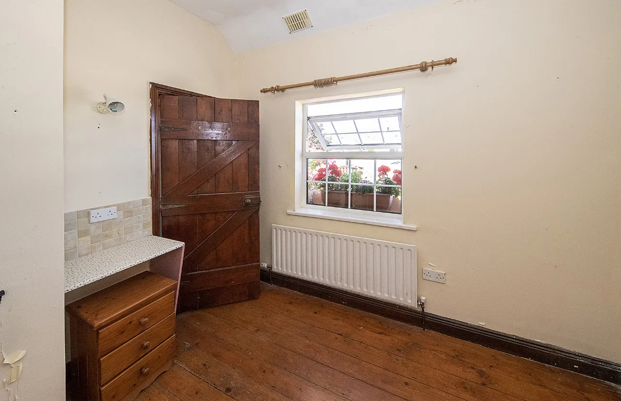 Photo of Yellow Shell Cottage, Ballyrandle, Dungarvan, Co Waterford, X35 X202