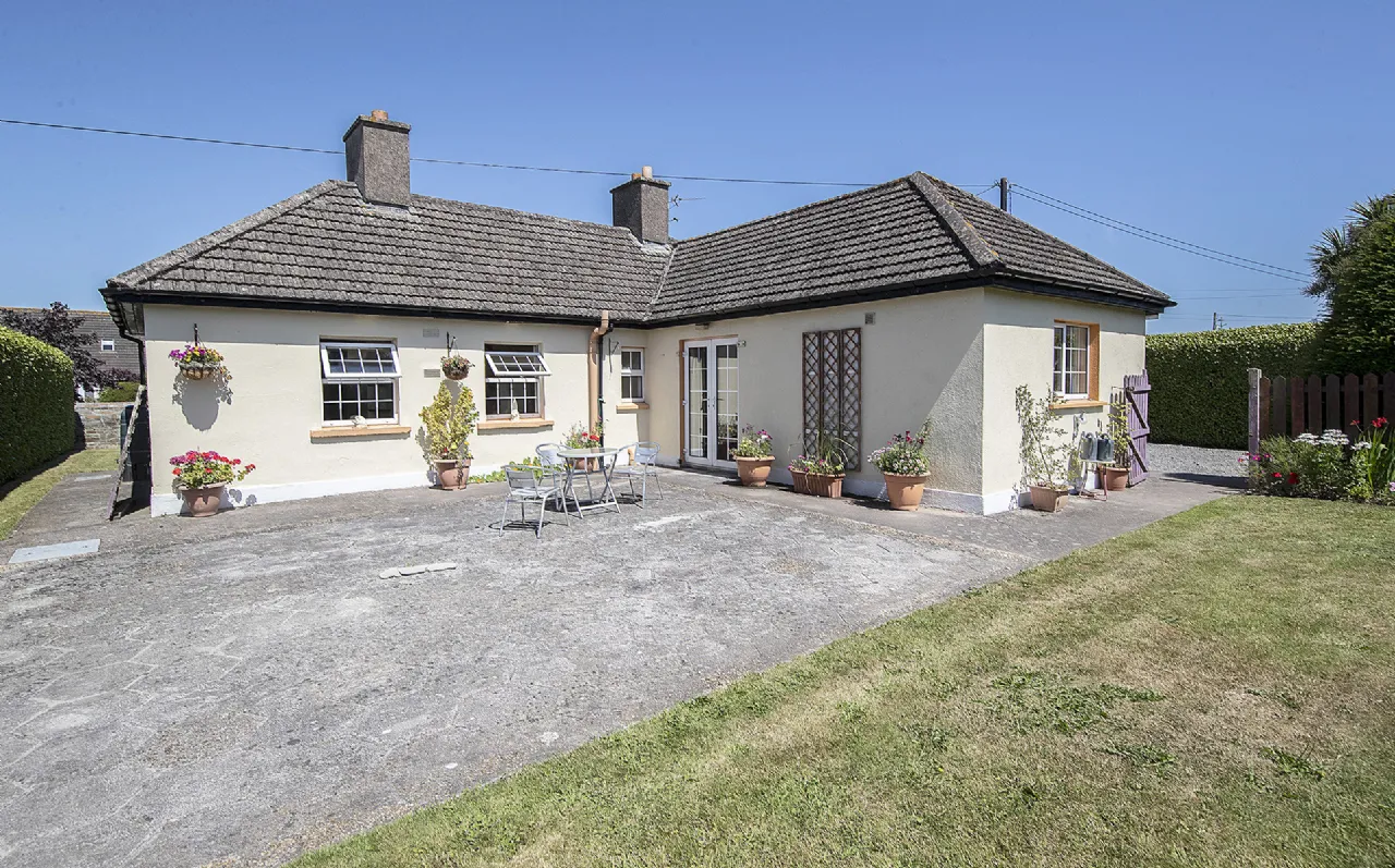 Photo of Yellow Shell Cottage, Ballyrandle, Dungarvan, Co Waterford, X35 X202