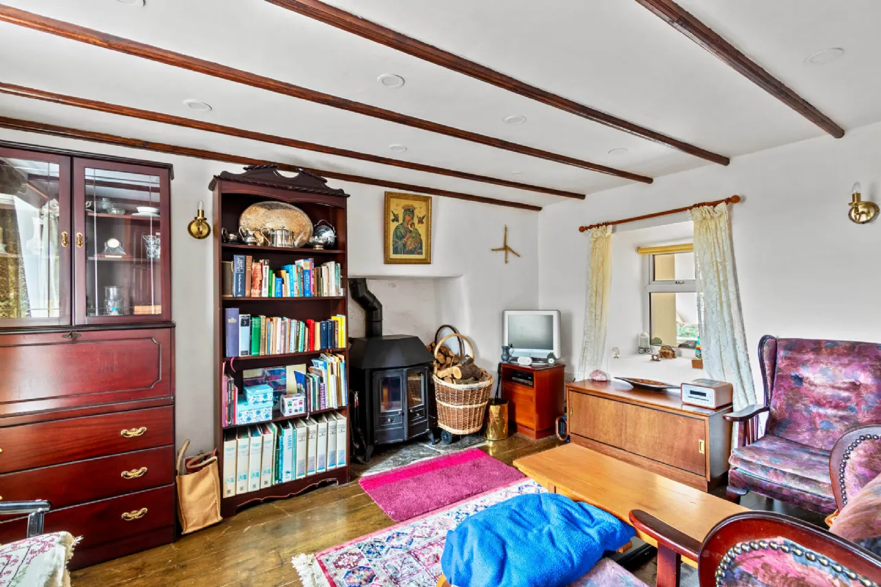 Photo of Lisnagoth Cottage, Canfie, Ardgroom, Co Cork, P75 KR94