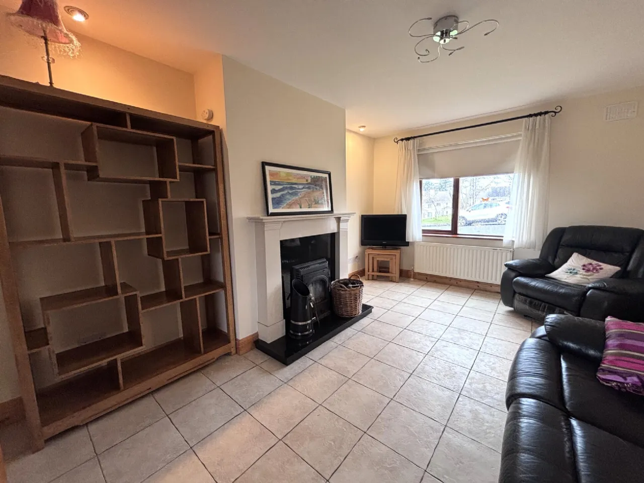 Photo of 32 Black Oak Rise, Barrack Hill, Newport, F28 VN27