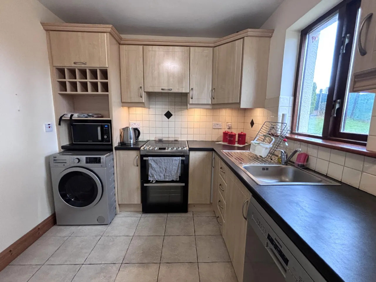 Photo of 32 Black Oak Rise, Barrack Hill, Newport, F28 VN27