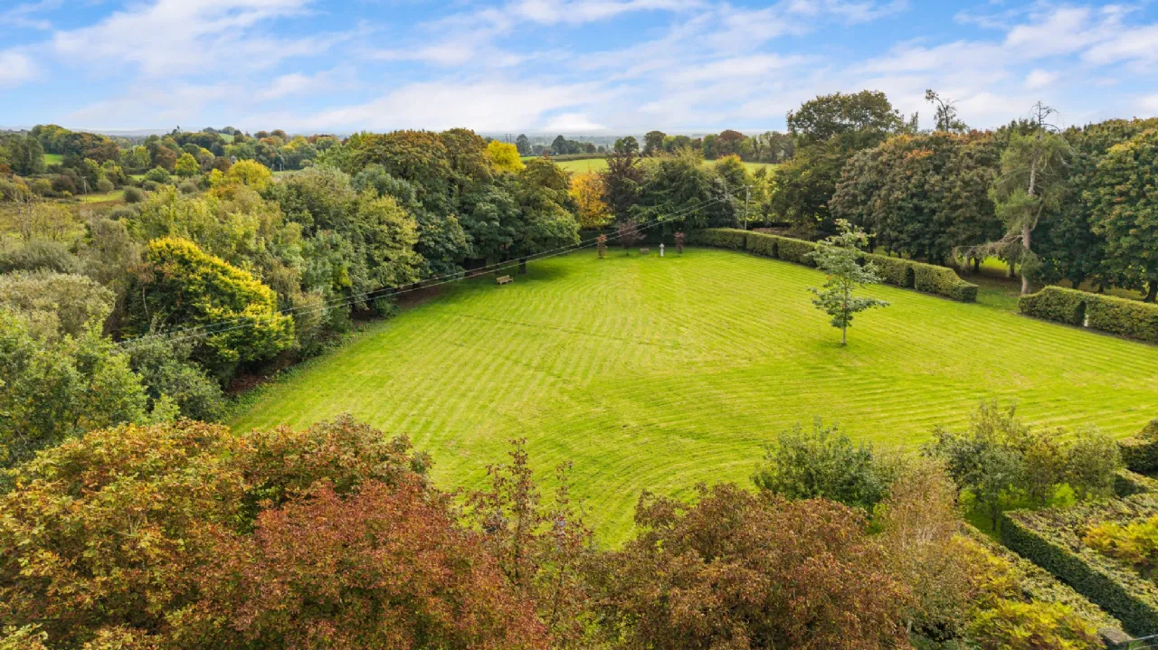 Photo of Ballysallagh House, Kilkenny, County Kilkenny, R95 A6P1