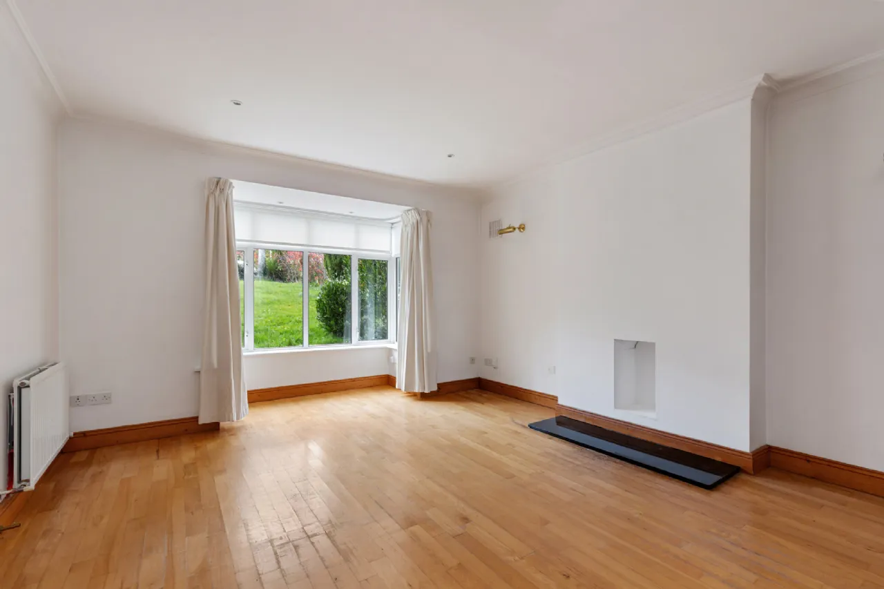 Photo of 53 Holmwood, Cabinteely, Dublin 18, D18 P9X0