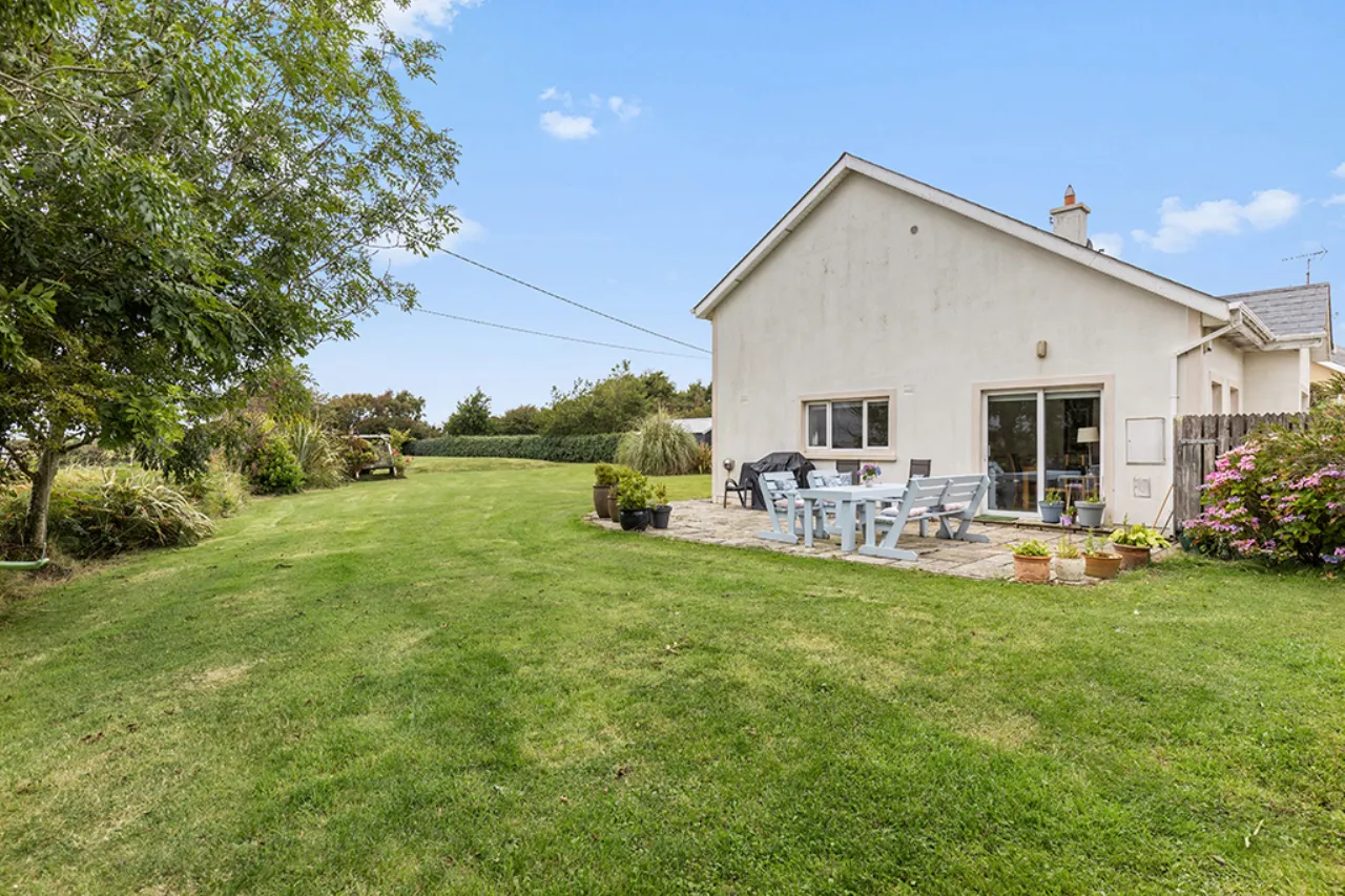 Photo of 1 Sarshill, Kilmore, Kilmore Village, Co Wexford, Y35DE27