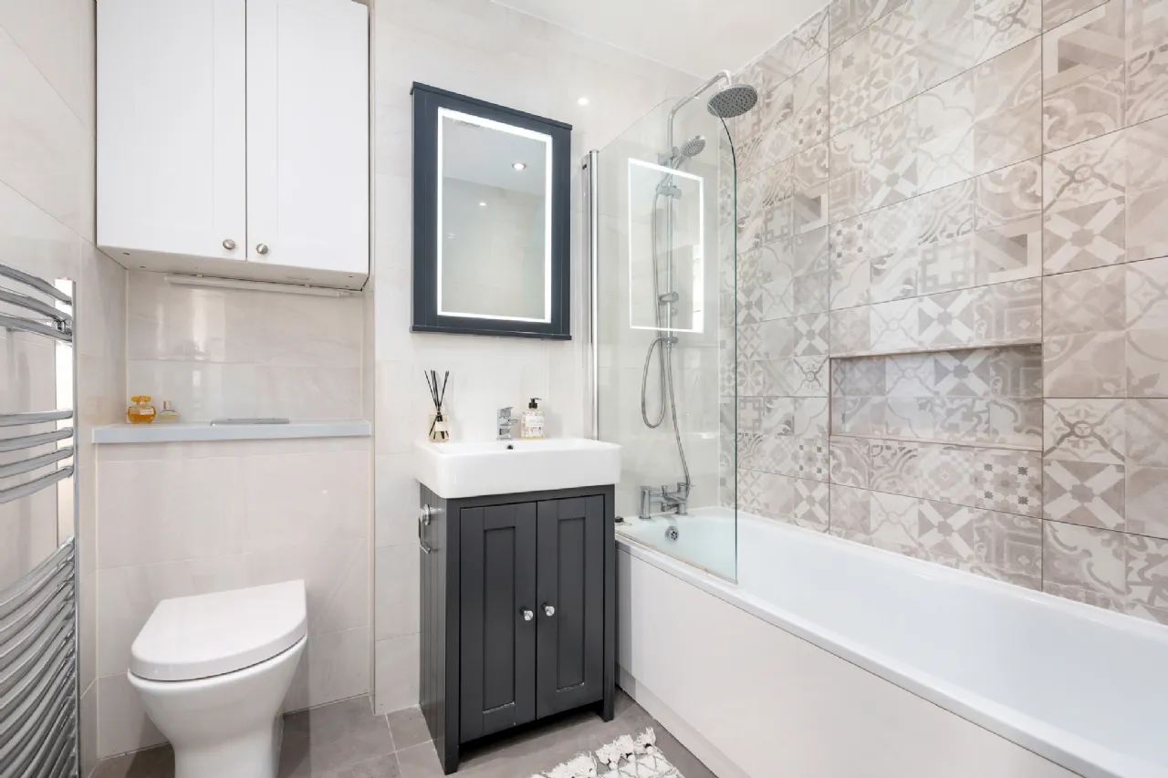 Photo of 5 Grangebrook Avenue, Rathfarnham, Dublin 16, D16 H2W9