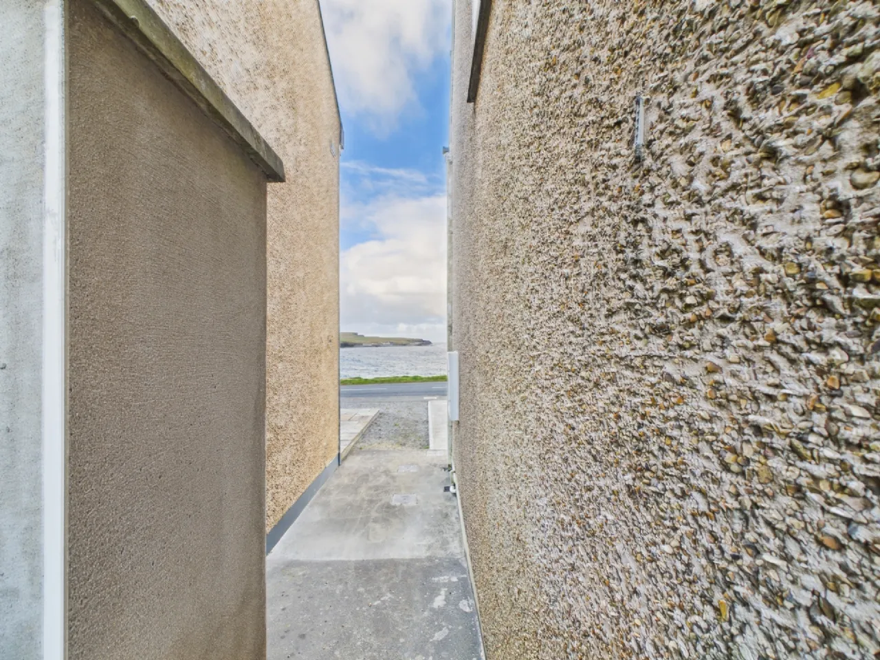 Photo of 6 George's Head, Golf Links Road, Kilkee, Co. Clare, V15 FD79