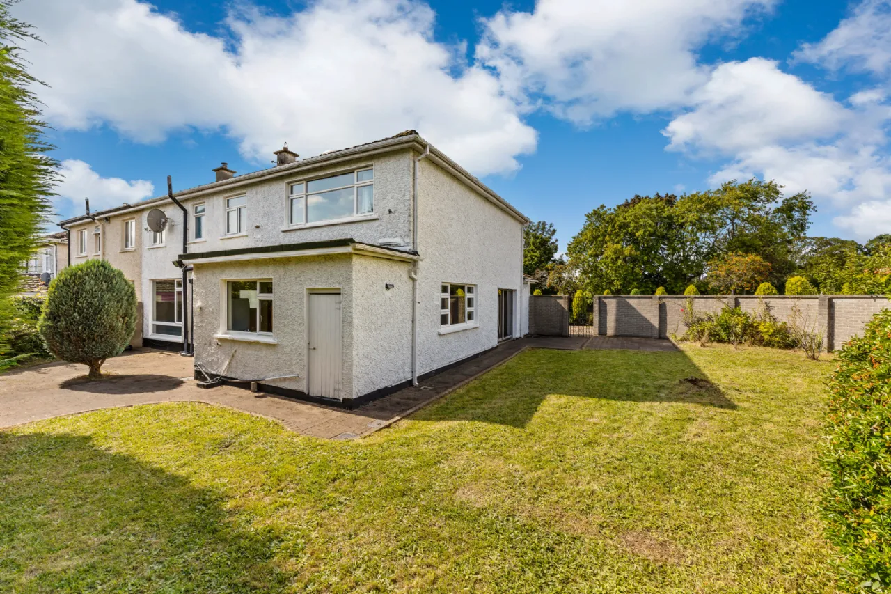 Photo of 50 Walnut Avenue, Courtlands, Drumcondra, Dublin 9, D09 X0W4