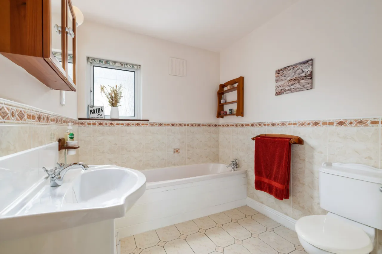 Photo of Carraig Liath, Killincarrig, Greystones, Co Wicklow, A63 NX48