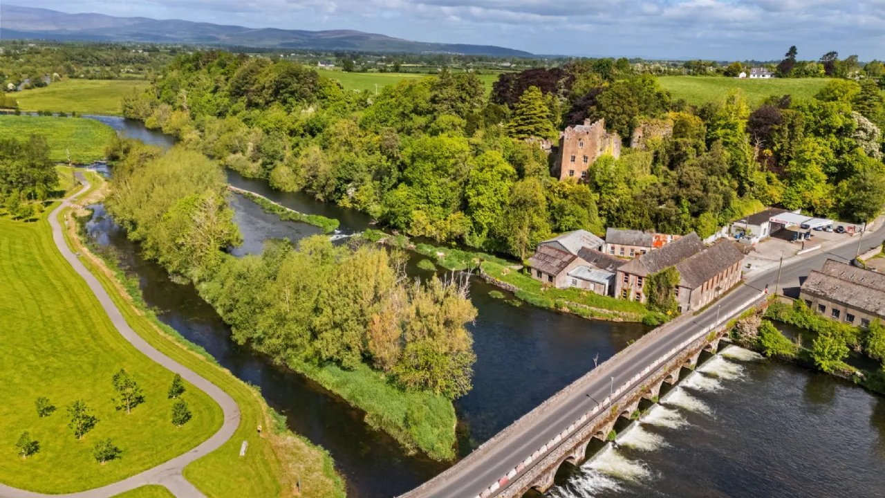 Photo of Ardfinnan Castle,, Ardfinnan, County Tipperary, E91 A398