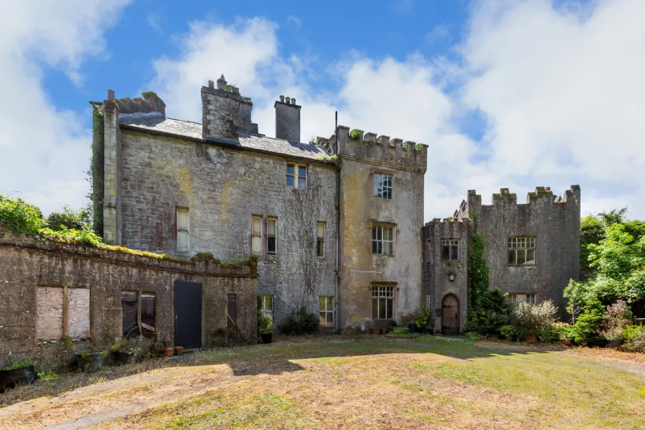 Photo of Ardfinnan Castle,, Ardfinnan, County Tipperary, E91 A398