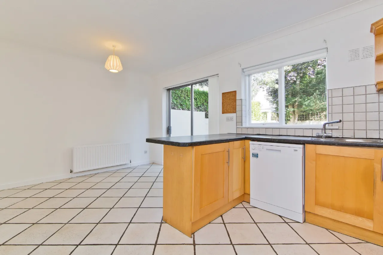 Photo of 61 Meadowbank, Rathgar, Dublin 6, D06 W8N9