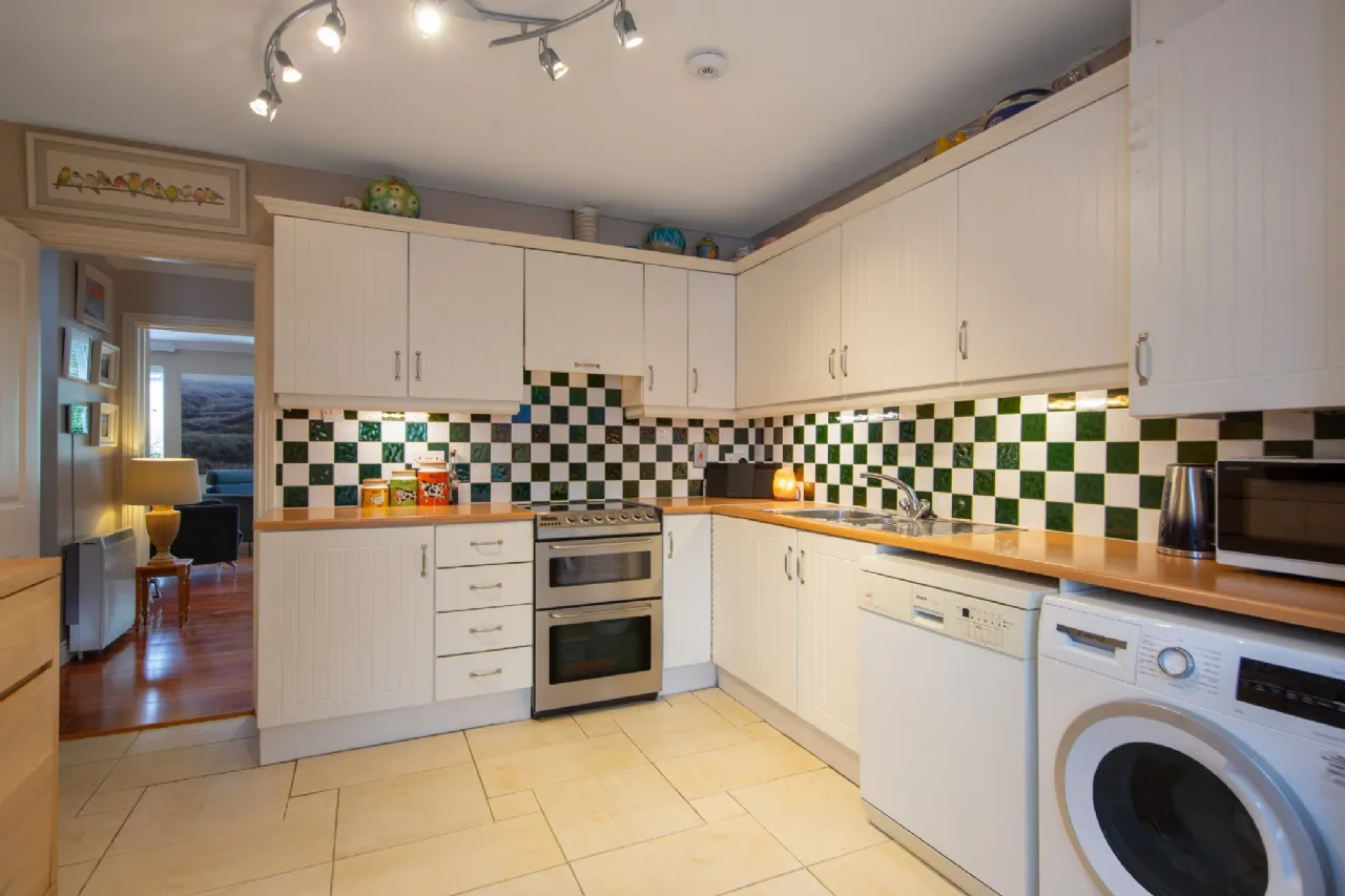 Photo of 35 Priory Way, Whitehall Road, Terenure, Dublin 12, D12 DK65