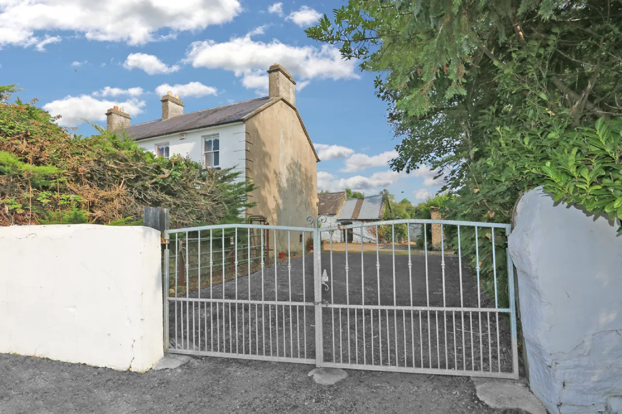 Photo of Brennan's Cross, Gortgarraun, Meelick, Co. Clare, V94E1C5