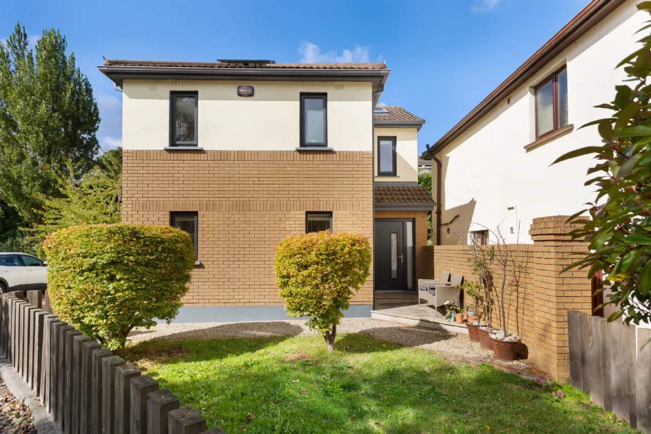 Photo of 34 Castle Court, Killiney Hill Road, Killiney, Co Dublin, A96 P6D2