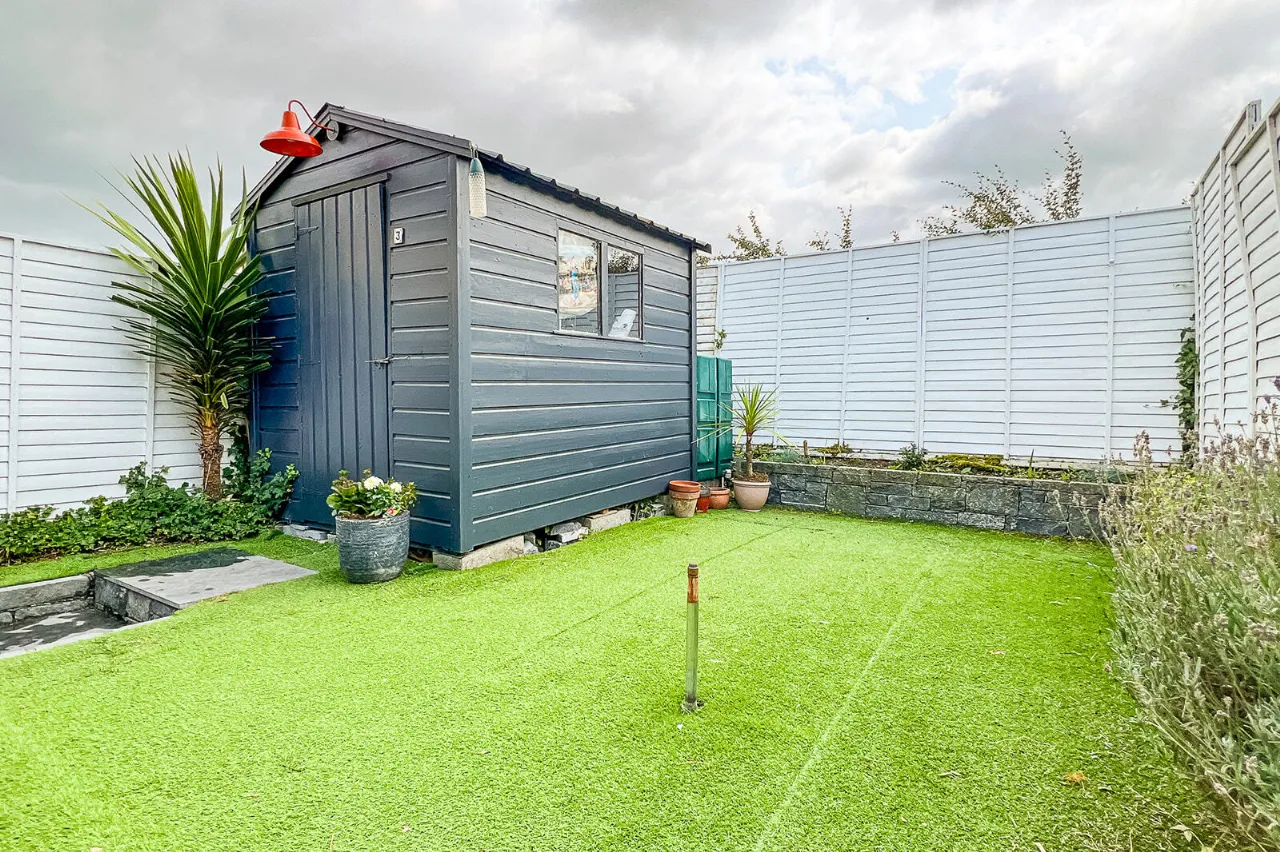 Photo of 3 Saint Mullin's Close, Tinnahinch, Graiguenmanagh, Co. Kilkenny, R95 X568