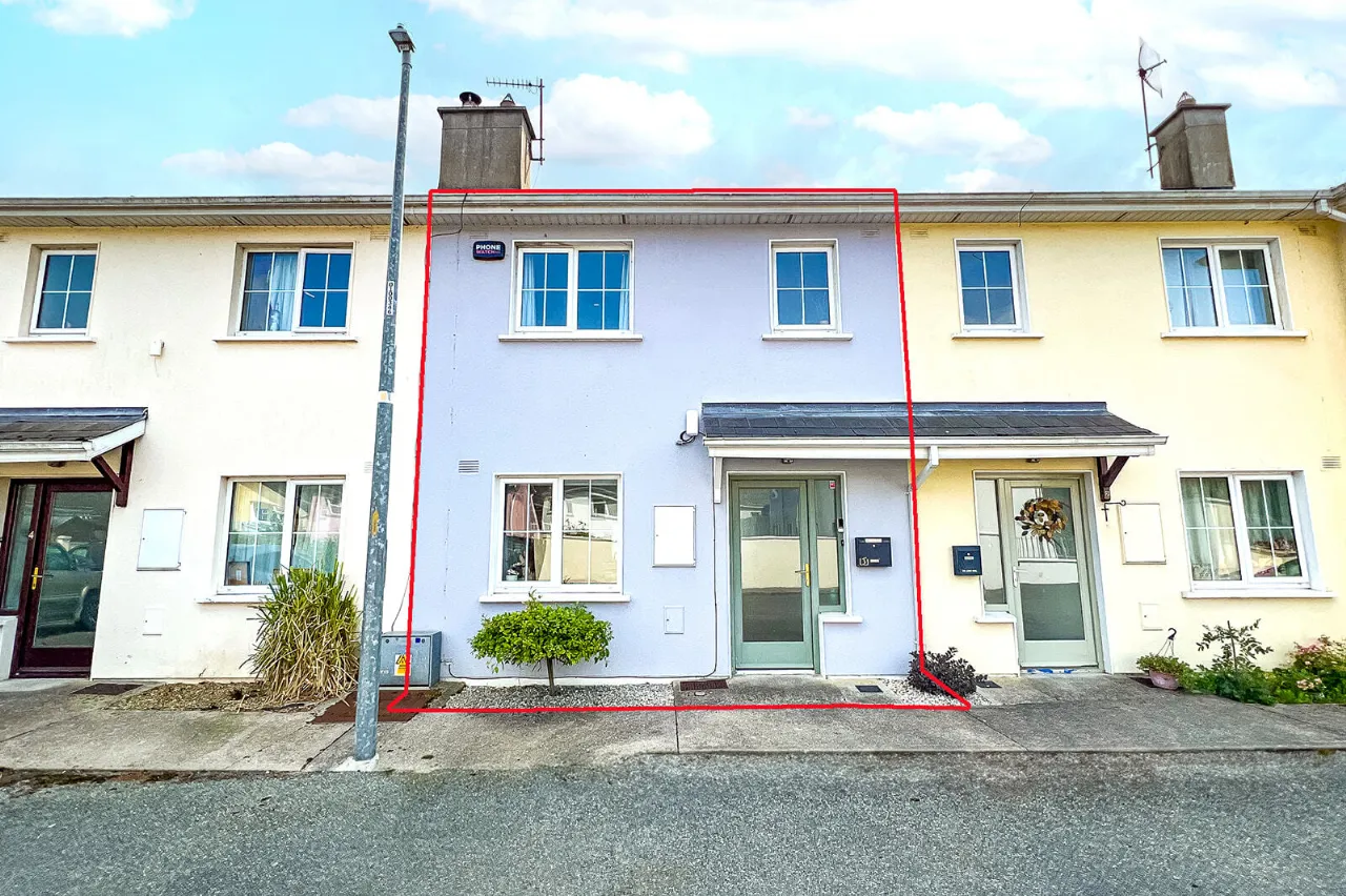 Photo of 3 Saint Mullin's Close, Tinnahinch, Graiguenmanagh, Co. Kilkenny, R95 X568