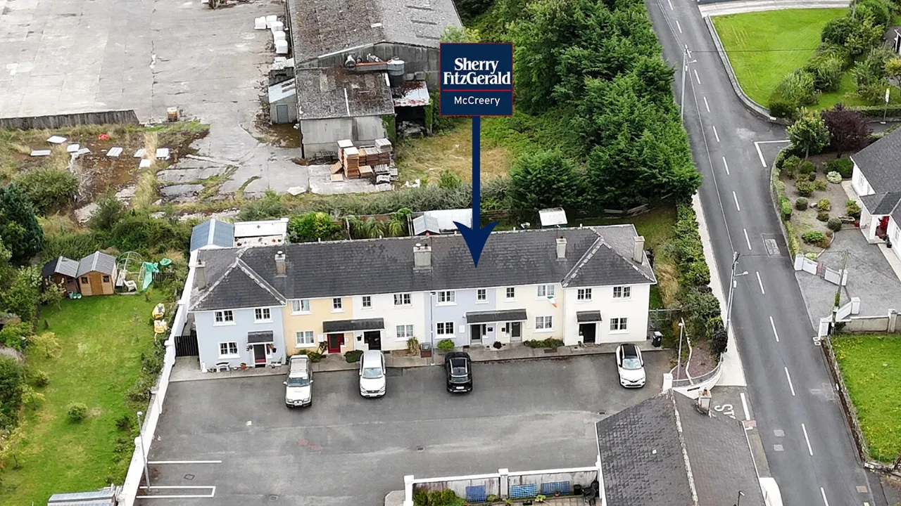 Photo of 3 Saint Mullin's Close, Tinnahinch, Graiguenmanagh, Co. Kilkenny, R95 X568