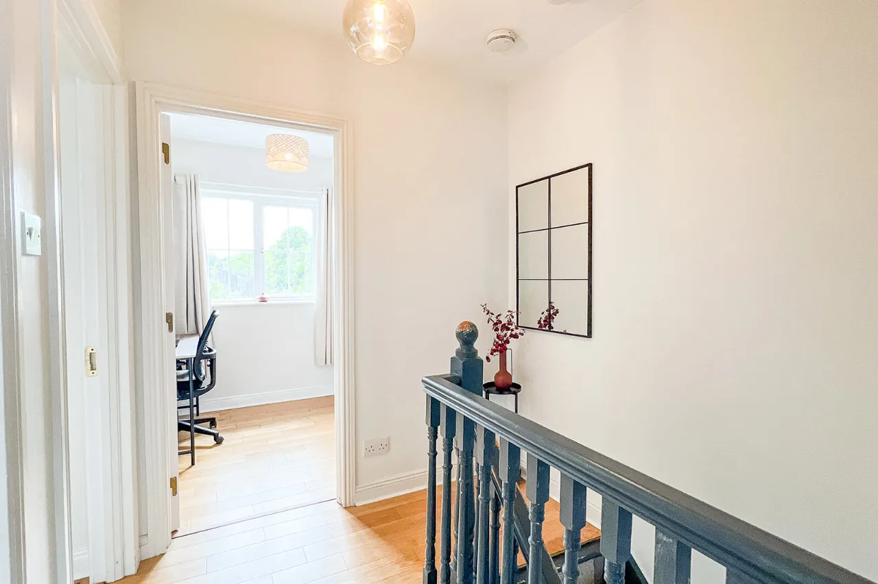 Photo of 3 Saint Mullin's Close, Tinnahinch, Graiguenmanagh, Co. Kilkenny, R95 X568