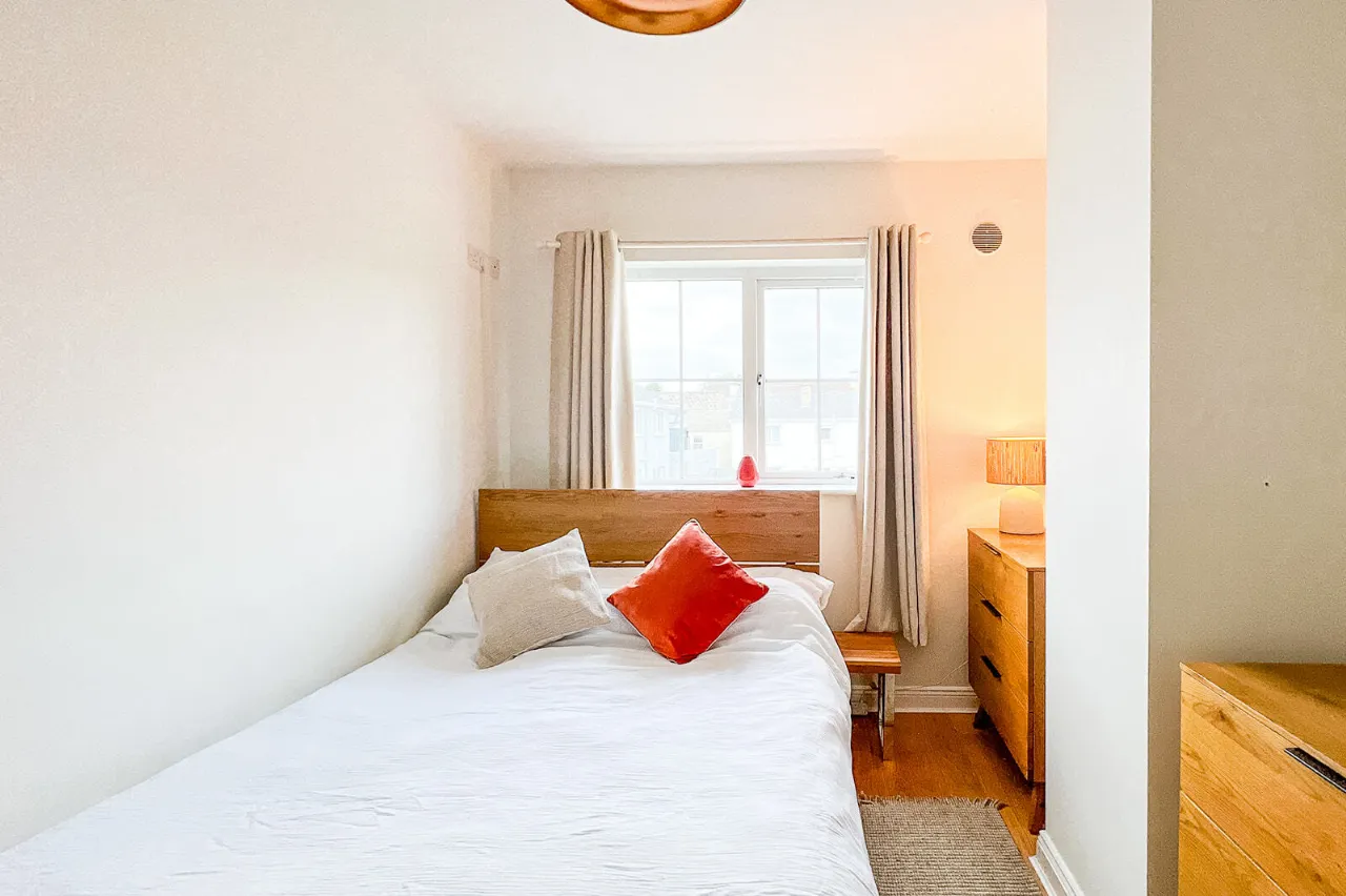 Photo of 3 Saint Mullin's Close, Tinnahinch, Graiguenmanagh, Co. Kilkenny, R95 X568