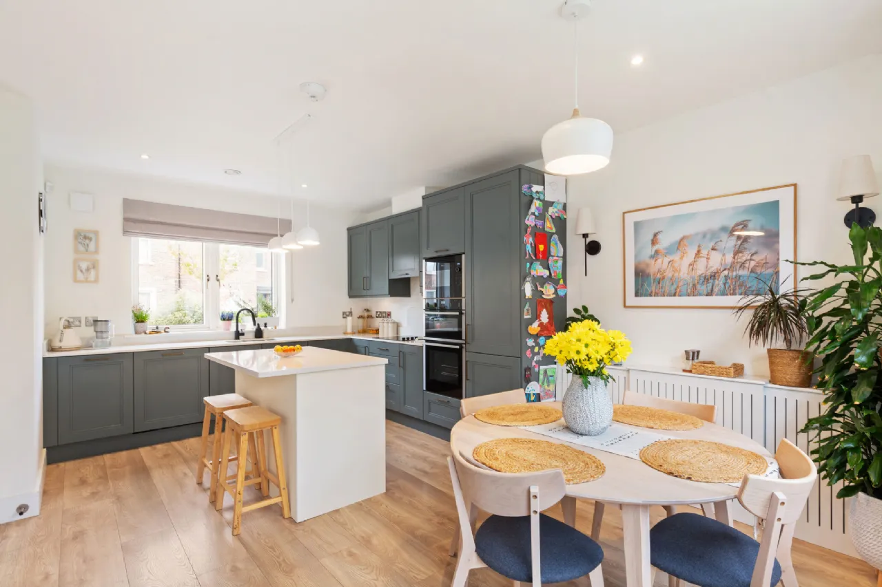 Photo of 8 Mercer Glen, Cherrywood, Dublin 18, D18 KH9V